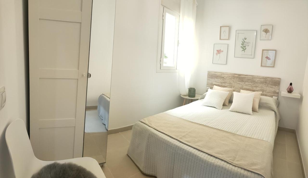 Relax Chiclana-Aparcamiento Privado-Tv Cable-Wifiplus-Aire Acond-Incluido Чиклана де ла Фронтера Екстериор снимка